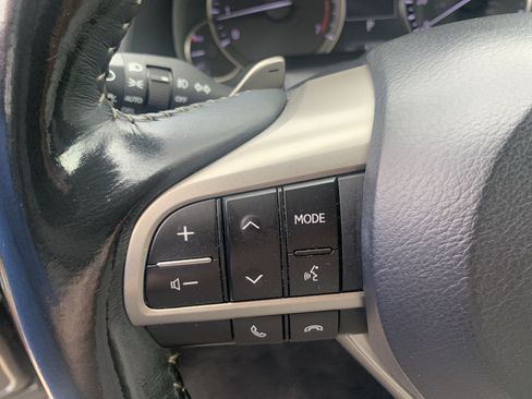Certified 2022 Lexus RX 350 FWD w/ Premium Package image 19