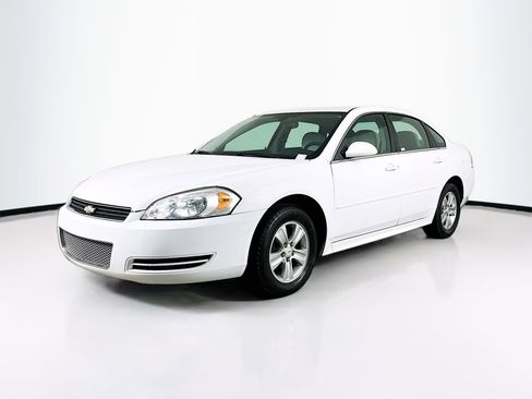 Used 2014 Chevrolet Impala Limited LS FWD image 3