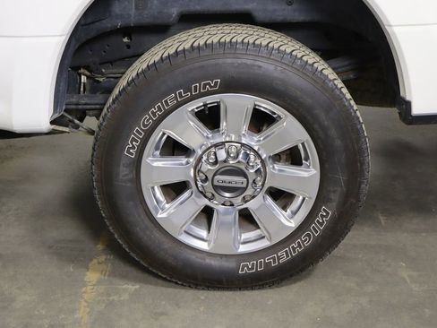 Used 2022 Ford F250 Platinum AWD/4WD image 41