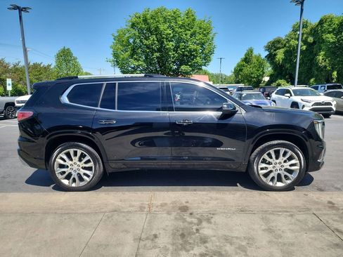Certified 2025 GMC Acadia Denali w/ Super Cruise Package AWD/4WD image 9