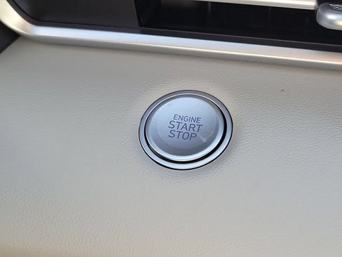 New 2026 Hyundai Elantra SEL Sport FWD image 10