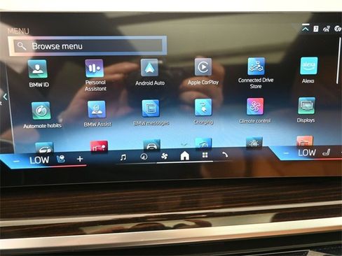 New 2026 BMW X5 xDrive50e w/ Climate Comfort Package image 6