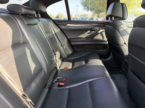 Used 2016 BMW 550i Sedan RWD image 18