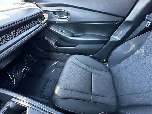 Used 2024 Honda Accord EX image 14
