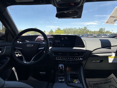 Used 2026 Cadillac CT5 V AWD/4WD image 22