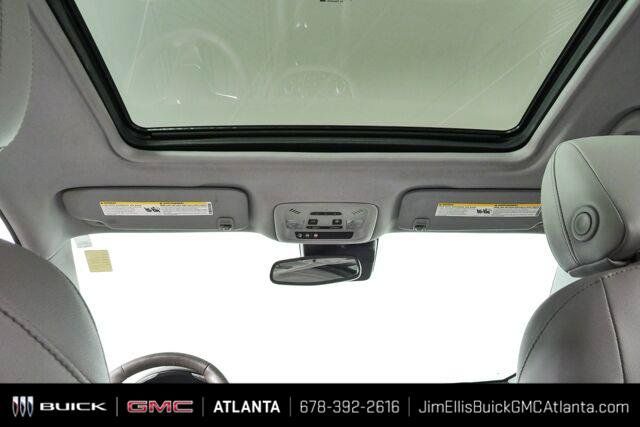 Certified 2018 Chevrolet Malibu Premier w/ Premier Sun and Wheel Package FWD image 20