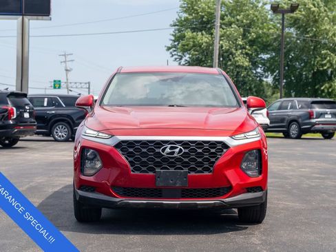 Used 2020 Hyundai Santa Fe SE image 2