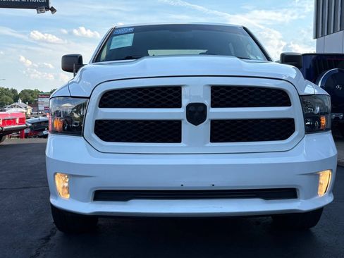 Used 2015 RAM 1500 Express AWD/4WD image 13