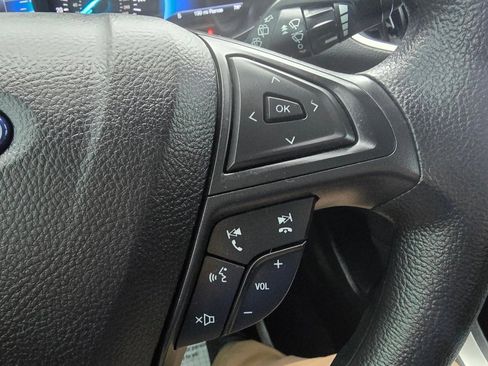 Used 2024 Ford Edge SE w/ Black Appearance Package image 26