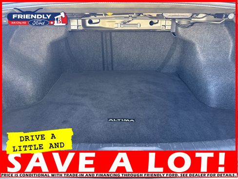 Used 2022 Nissan Altima 2.5 SV w/ SV Premium Package image 19