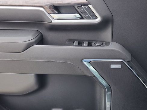 New 2026 Chevrolet Silverado 3500 LTZ w/ LTZ Plus Package AWD/4WD image 18