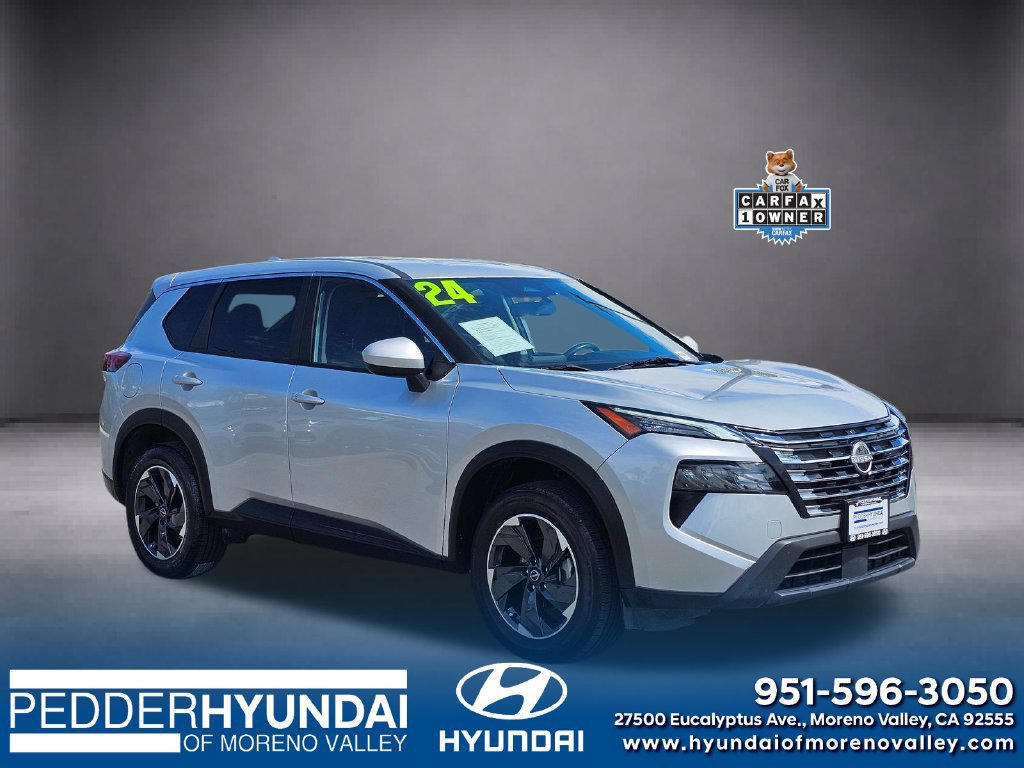 Used 2024 Nissan Rogue SV FWD image 1