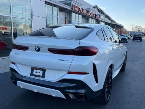 Used 2023 BMW X6 xDrive40i w/ Executive Package image 3