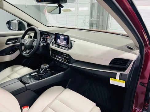 New 2026 Nissan Rogue Dark Armor FWD image 29