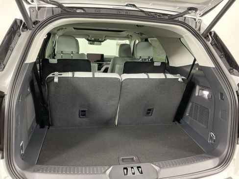 New 2026 Ford Explorer Platinum w/ LUX Leather Package image 33