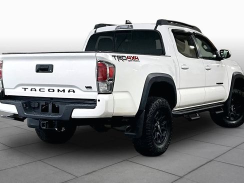 Used 2022 Toyota Tacoma TRD Off-Road w/ Technology Package AWD/4WD image 13