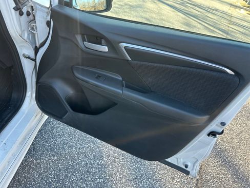 Used 2020 Honda Fit Sport image 34