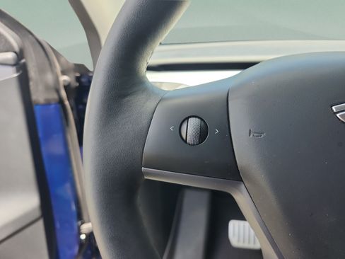 Used 2024 Tesla Model Y Performance AWD/4WD image 12