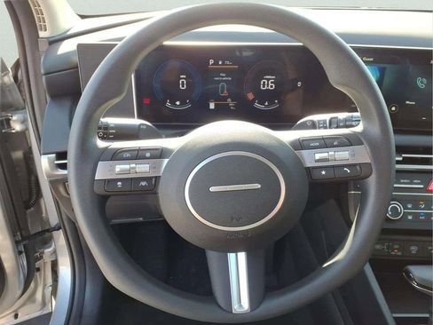 New 2026 Hyundai Tucson SE FWD image 12