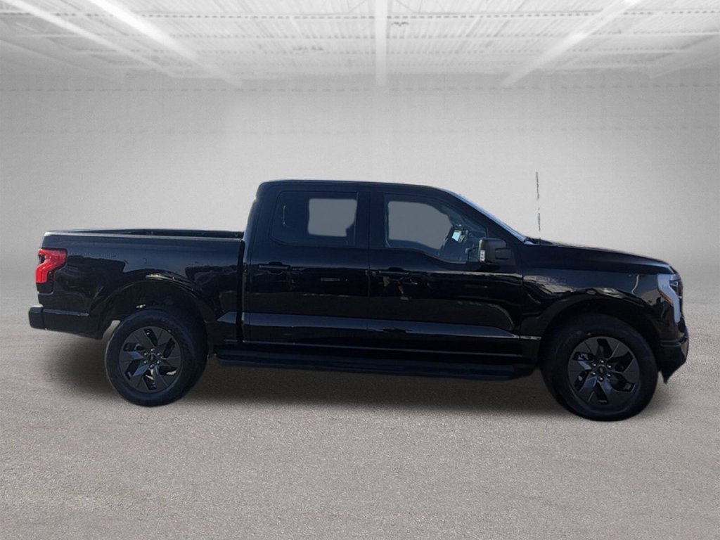 Used 2025 Ford F150 Lightning Flash AWD/4WD image 13