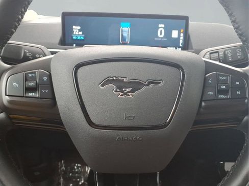 Used 2023 Ford Mustang Mach-E Select image 12