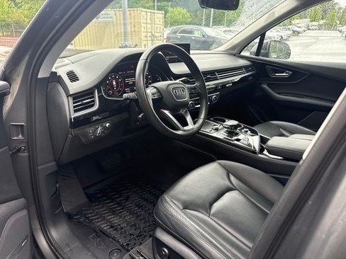Used 2018 Audi Q7 3.0T Prestige w/ Prestige Package AWD/4WD image 16