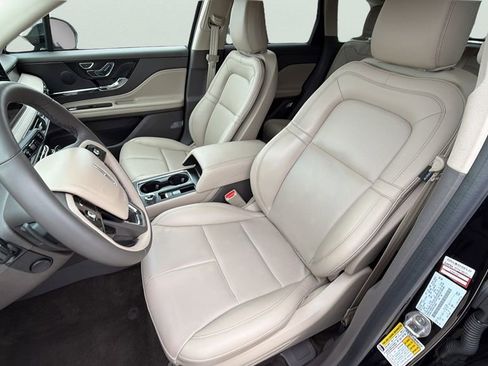 Used 2024 Lincoln Corsair AWD w/ Equipment Group 101A image 17