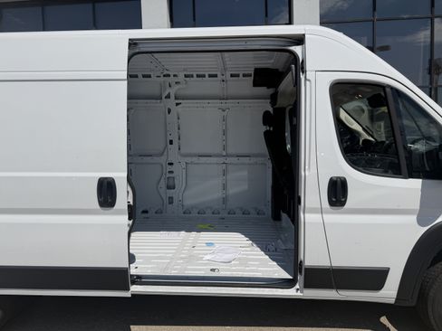 New 2026 RAM ProMaster 3500 w/ Cold Weather Group FWD image 22