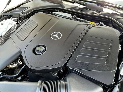 Used 2023 Mercedes-Benz C 300 Sedan image 32