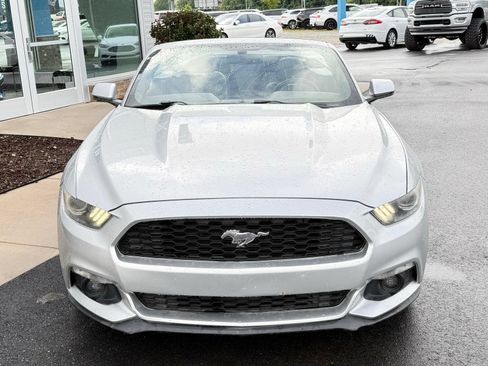 Used 2017 Ford Mustang Premium RWD image 7