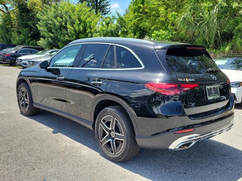 Certified 2026 Mercedes-Benz GLC 300 4MATIC image 4