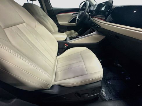 Used 2025 Audi Q5 Premium AWD/4WD image 29