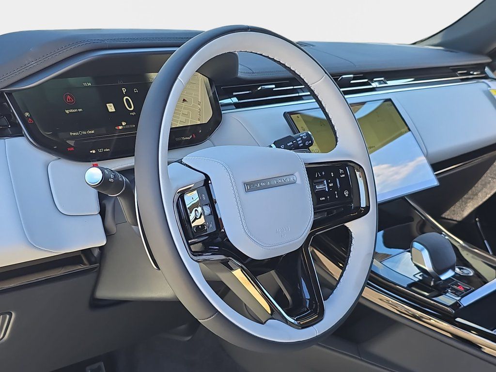 New 2027 Land Rover Range Rover Sport Dynamic SE AWD/4WD image 18