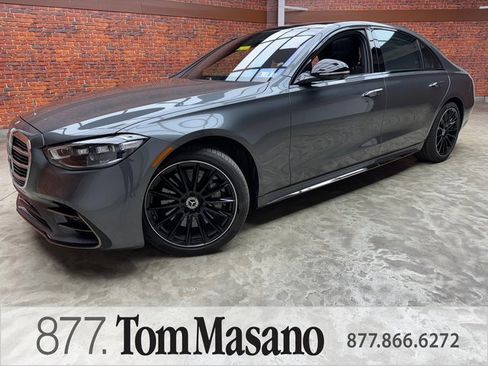 Used 2025 Mercedes-Benz S 580 S 580 image 1