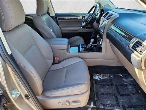 Used 2021 Lexus GX 460 Premium w/ Premium Package image 24