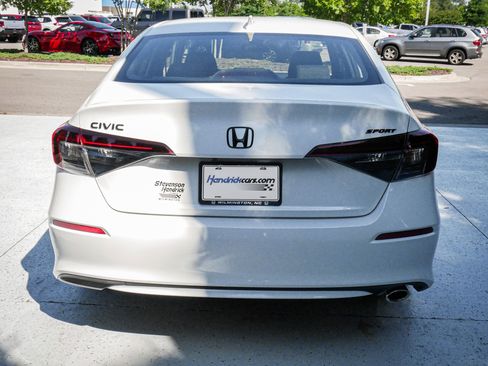Certified 2026 Honda Civic Sport image 9