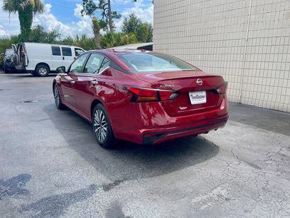 Used 2025 Nissan Altima 2.5 SV