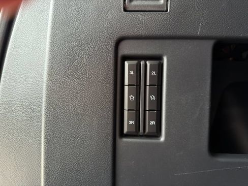 Used 2024 Ford Expedition Limited AWD/4WD image 46
