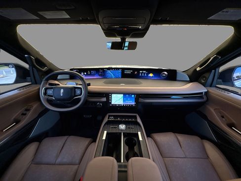 Used 2025 Lincoln Navigator L Black Label image 23