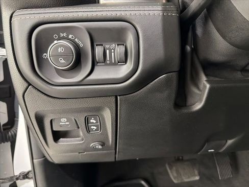Used 2021 RAM 1500 Limited w/ Bed Utility Group AWD/4WD image 12