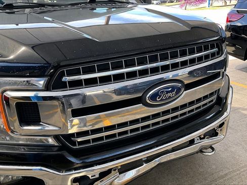 Used 2018 Ford F150 XLT w/ Equipment Group 302A Luxury image 30