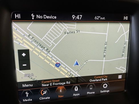 Used 2018 Jeep Compass Latitude w/ Popular Equipment Group image 17