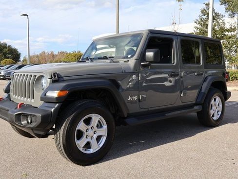 Used 2020 Jeep Wrangler Unlimited Sport S image 3