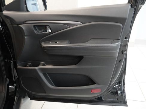 Used 2017 Honda Ridgeline RTL image 32