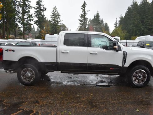 New 2025 Ford F350 King Ranch image 8