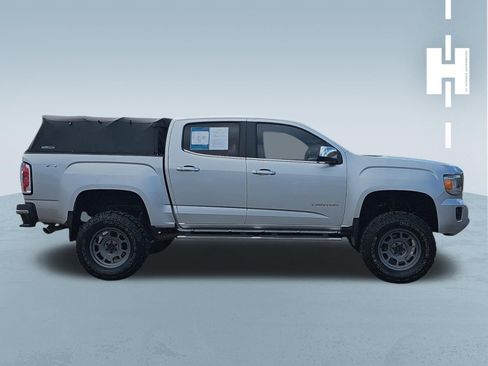 Used 2017 GMC Canyon SLT w/ Driver Alert Package image 2