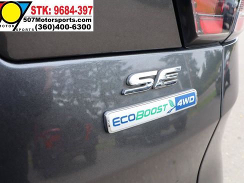 Used 2017 Ford Escape SE AWD/4WD image 15