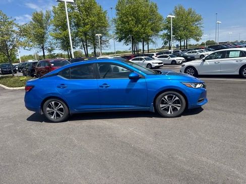 Used 2023 Nissan Sentra SV w/ All-Weather Package FWD image 9