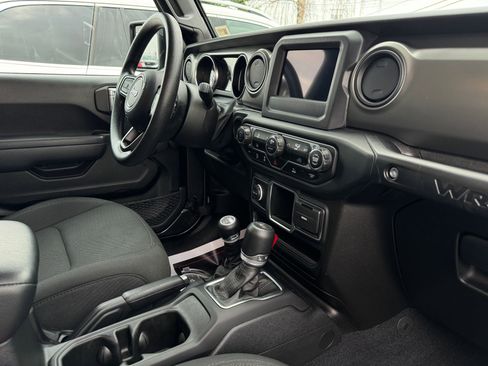 Used 2023 Jeep Wrangler Sport image 16