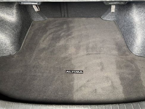 Used 2024 Nissan Altima 2.5 SV image 22